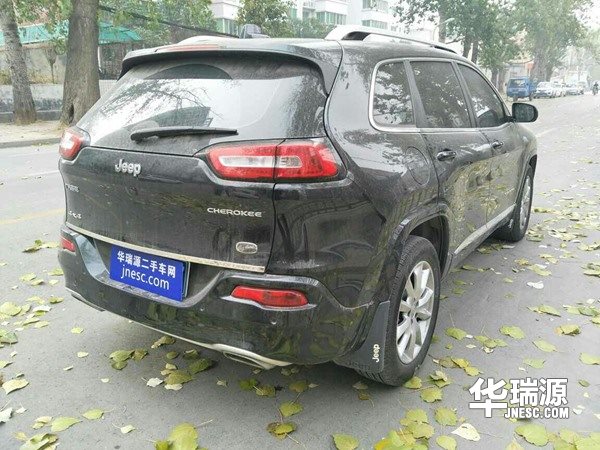 中型SUV，热卖车型来袭，舒适配置更打折