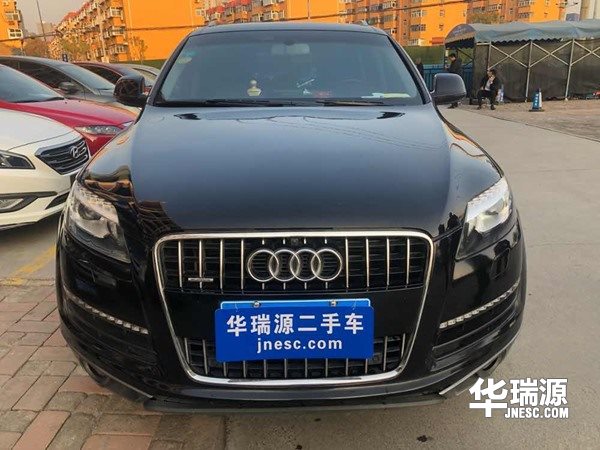 假如拥有奥迪Q7还撩不到小姐姐的话，那你要认真考虑考虑我们的长相问题了