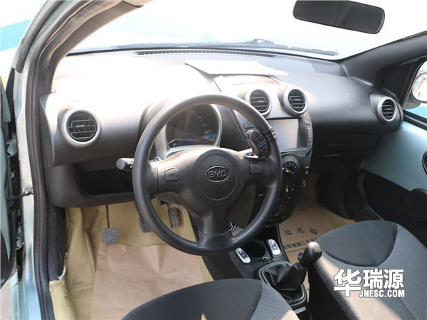 比亚迪F0 小车也能彰显大智慧