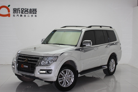 德州二手三菱帕杰罗 2018款 帕杰罗97 GLS3.8L 五门中东版 天窗自动