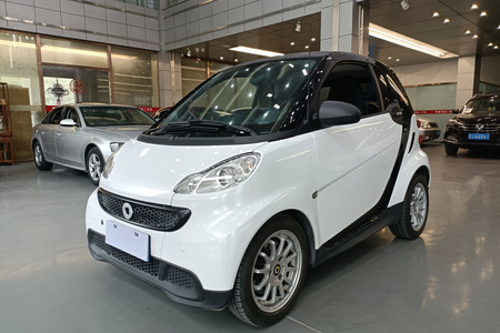 盐城二手smart fortwo 2013款 1.0L MHD 新年特别版