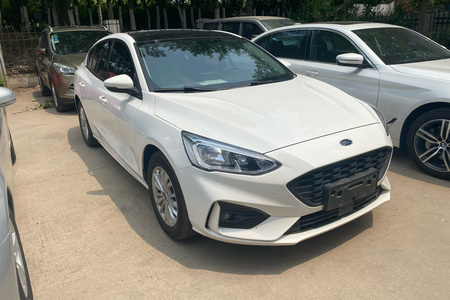 天津二手福特福克斯 2021款 三厢 EcoBoost 180 自动 锋潮型