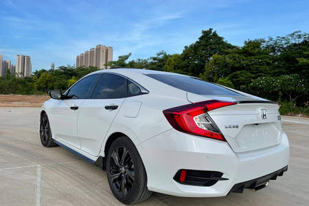 湛江二手本田思域 2019款 220TURBO CVT燃动版
