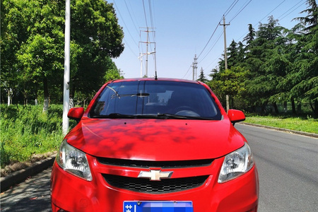 镇江二手雪佛兰赛欧3 2013款 三厢 1.4 SX MT 优逸幸福版