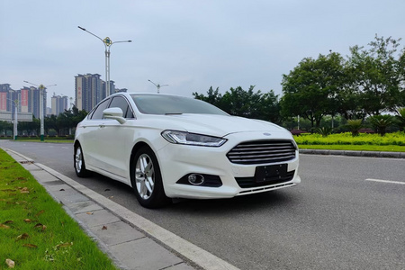 桂林二手福特蒙迪欧 2013款 1.5T 自动 GTDi180 时尚型