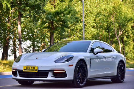 威海二手保时捷Panamera 2017款 Panamera 4S