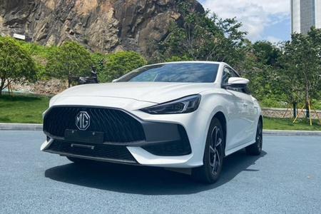黄冈二手名爵5 2015款 1.5L 自动 精英型