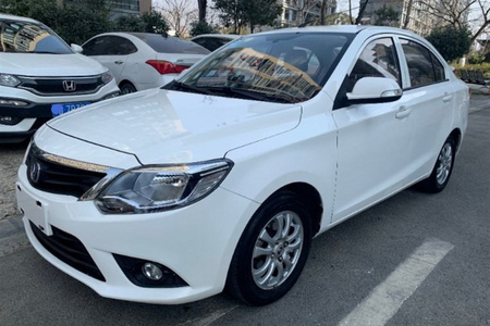 咸宁二手长安悦翔V3 2015款 1.4L 手动 美满版