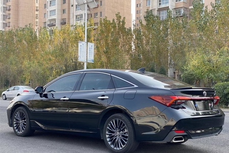 福州二手丰田亚洲龙 2019款 2.5L 手自一体 Touring尊贵版 国V